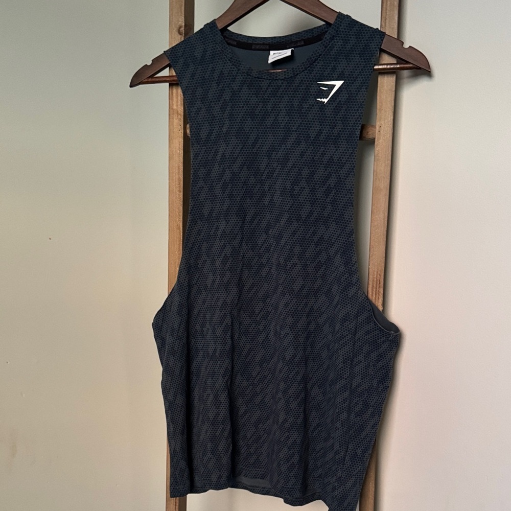 Gymshark‎ Sleeveless muscle Textured Blue gym tee